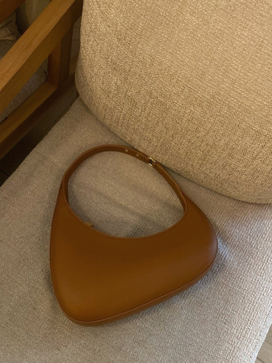 Noa Shoulder Bag