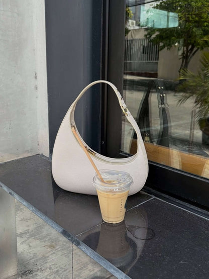 Noa Shoulder Bag